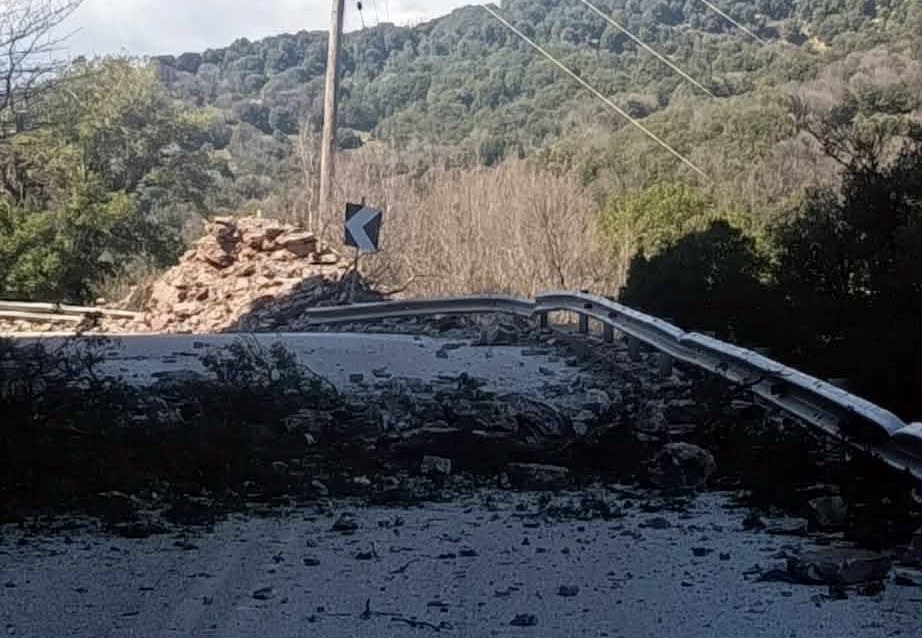 Ζημιές στην Ιερά Μονή Παναγίας Σπηλιάς από τον σεισμό